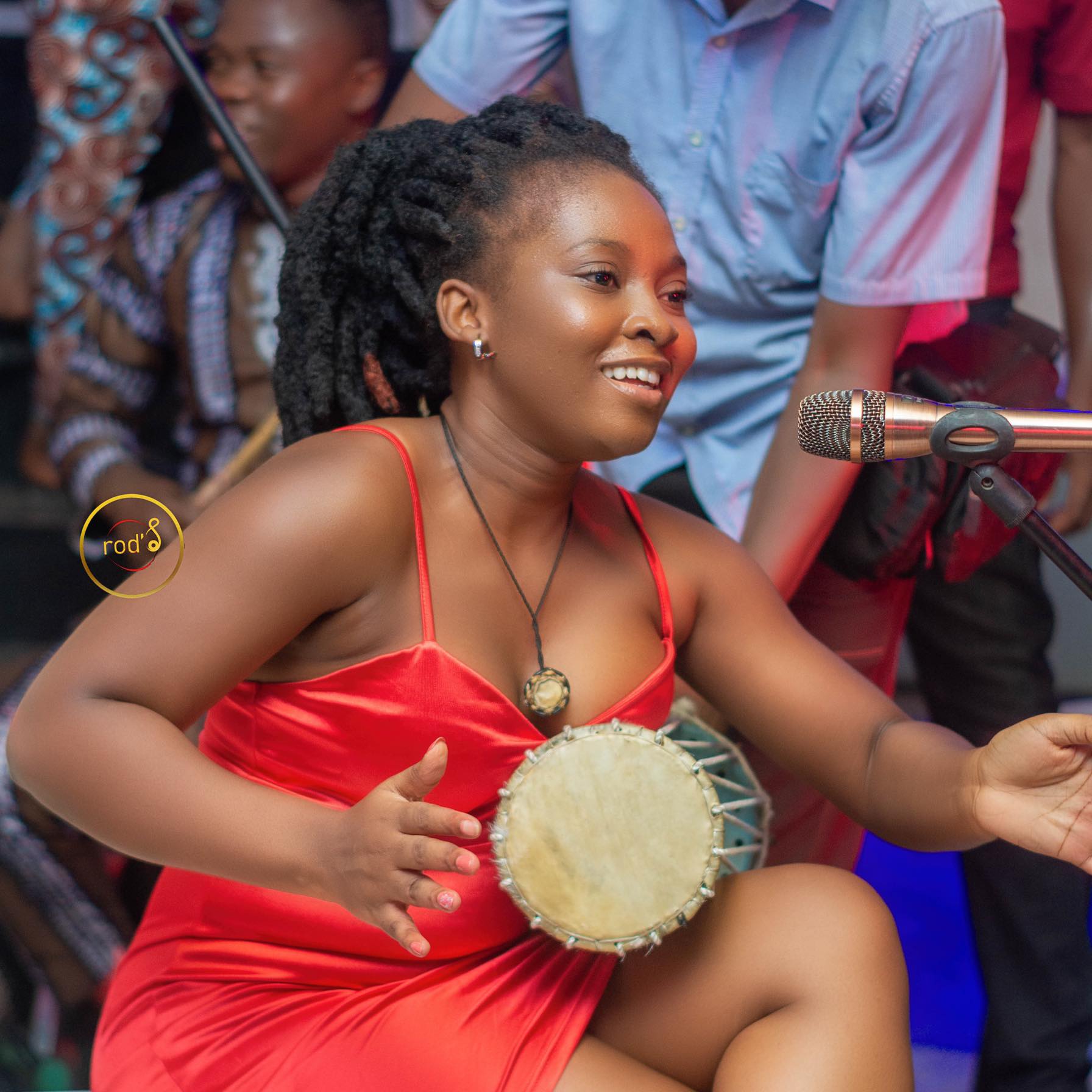 Bénin : La chanteuse Ayodélé victime d’un accident de la route