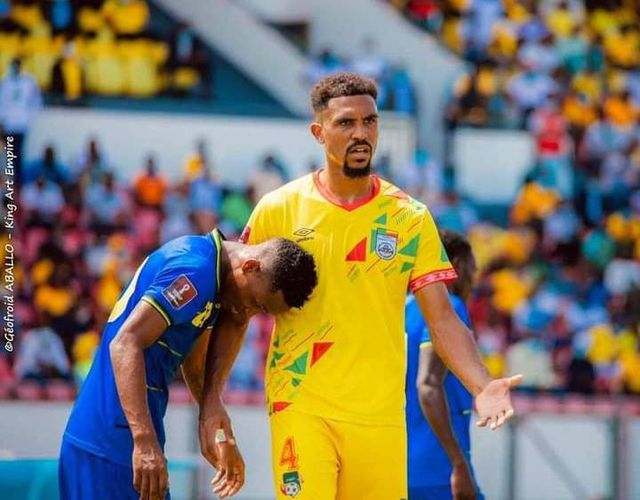 Le défenseur central des Ecureuils du Bénin s'est blessé à l'entraînement avec son club Clermont Foot