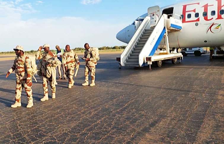 𝟒𝟐𝟓 soldats Ivoiriens 𝐝𝐞́𝐩𝐥𝐨𝐲𝐞́𝐬 pour un engagement de 12 mois à Tombouctou dans le Nord-Ouest du Mali.