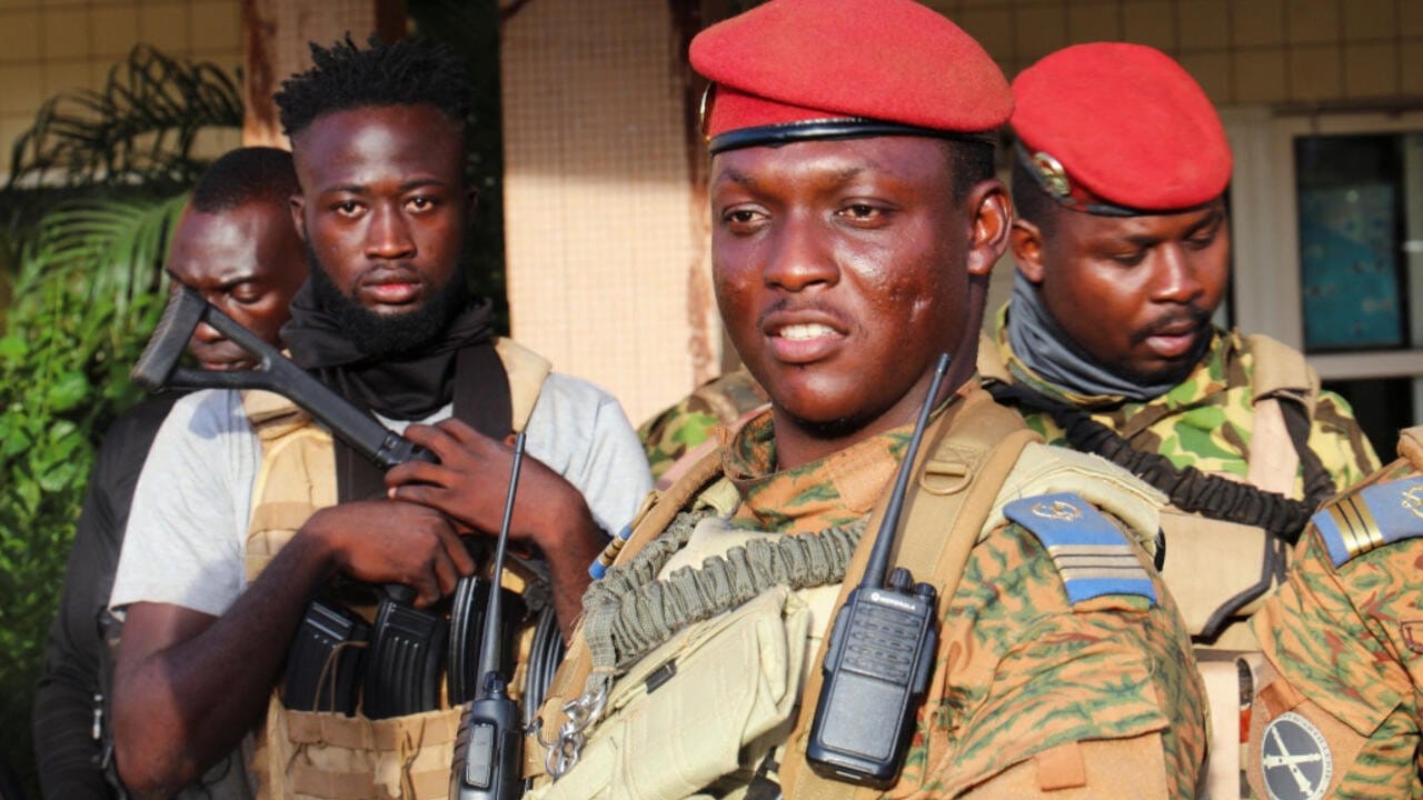 Burkina-Faso : Une « tentative avérée de coup d’Etat déjouée », plusieurs officiers arrêtés (Communiqué)