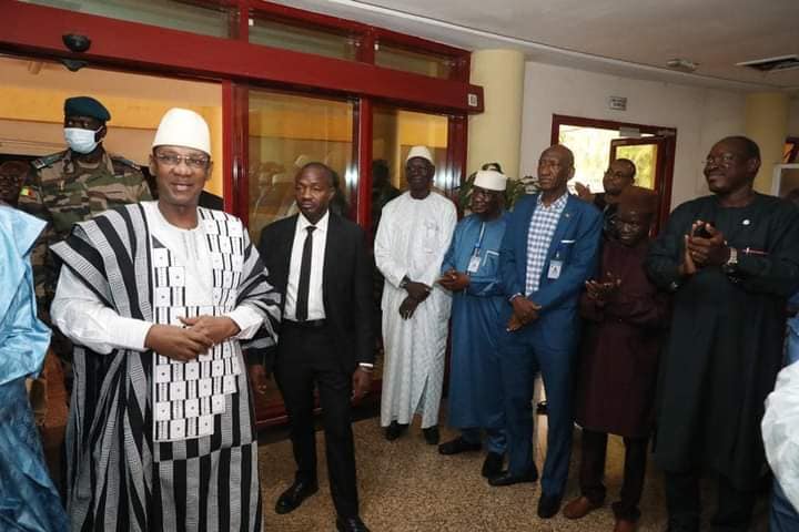Mali : Le premier ministre Choguel Kokalla Maïga reprend service après plusieurs mois de repos médical