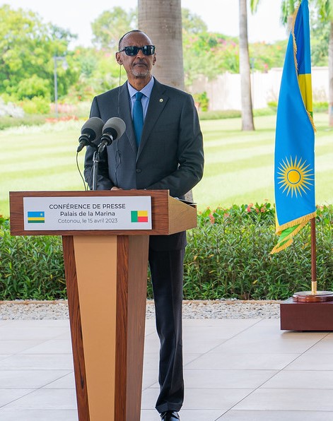 Kagamé opposé à la nomination des ‘’yovos’’ dans les pays africains