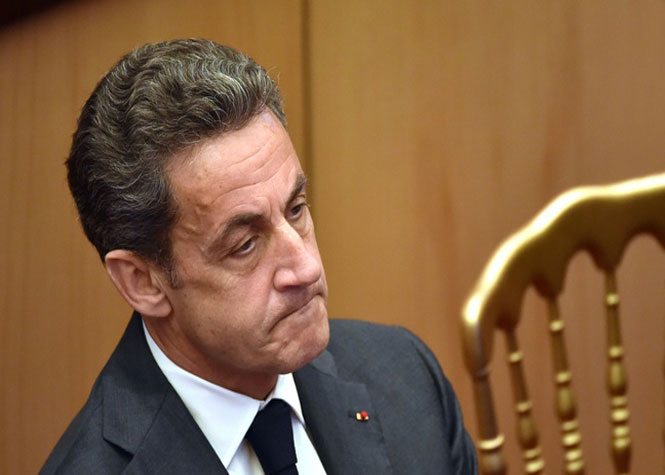 France : Sarkozy condamné à trois ans d'emprisonnement, dont deux avec sursis, mais…