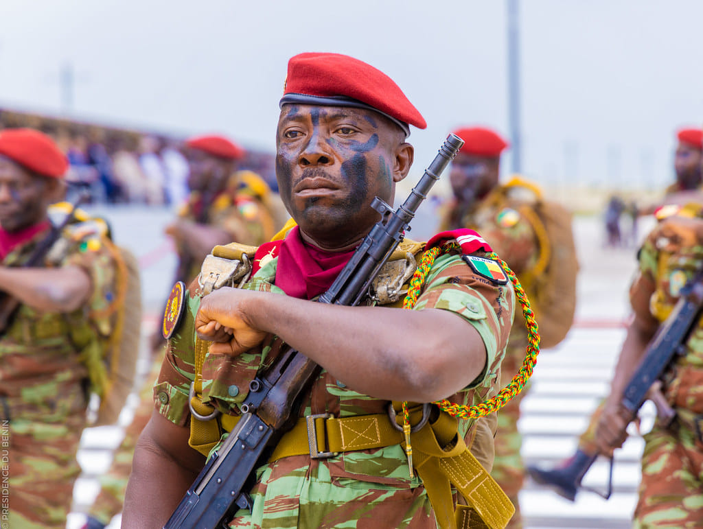 Forces Armées Béninoises : Noms et prénoms des officiers promus aux grades supérieurs