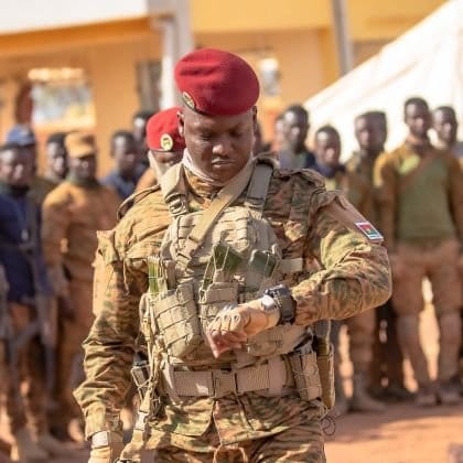 Rumeur de coup d’Etat au Burkina-Faso : Le capitaine Ibrahim Traoré réagit et remercie les « Burkinabè qui assurent la veille citoyenne »
