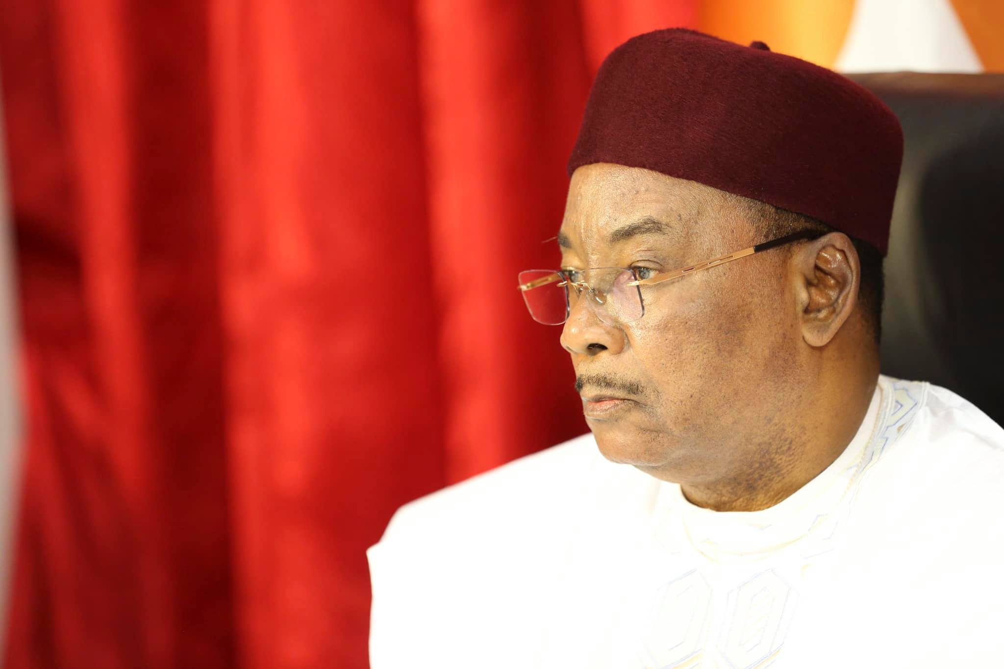 Niger : La fille de Bazoum accuse Mahamadou Issoufou d'être "le commanditaire du putsch"